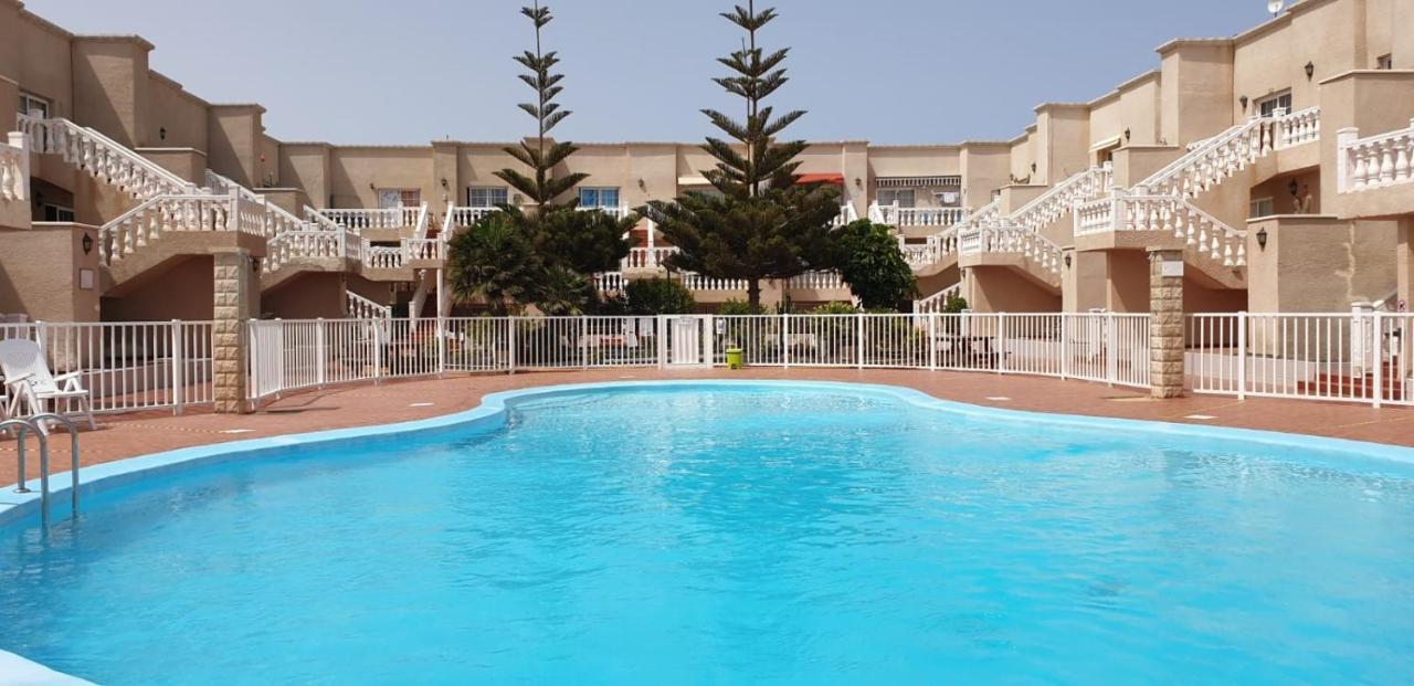 Apartament Caleta カレタ・デ・フステ エクステリア 写真
